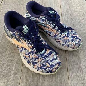 Brooks Adrenaline 19 Women’s Multicolor Camo Running Shoes